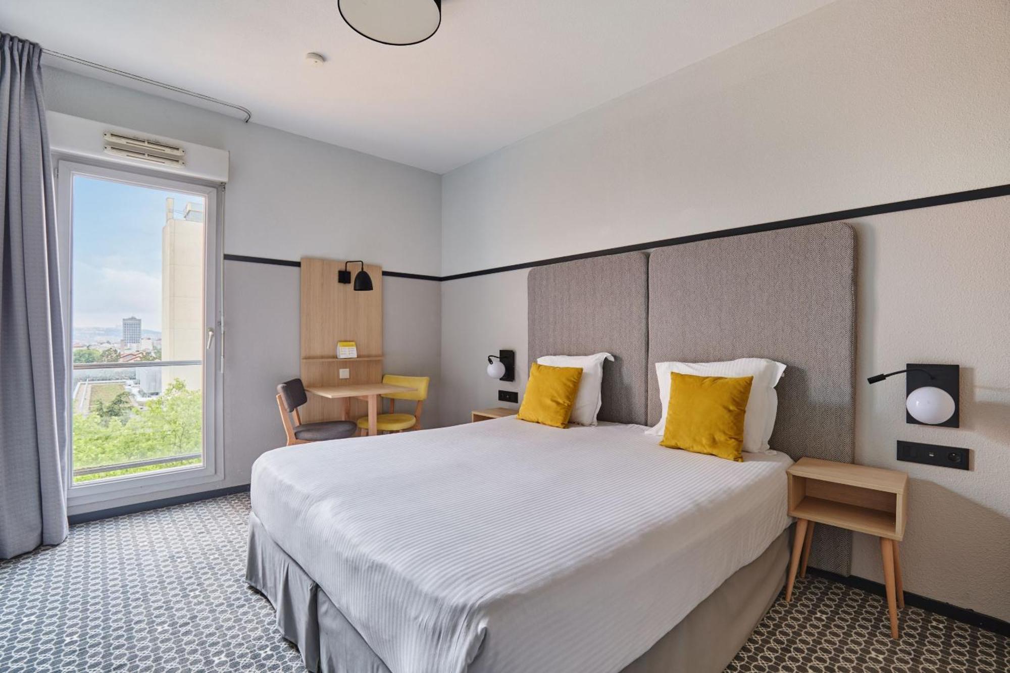 Appart'Hotel Odalys City - Bioparc Lyon Est Экстерьер фото