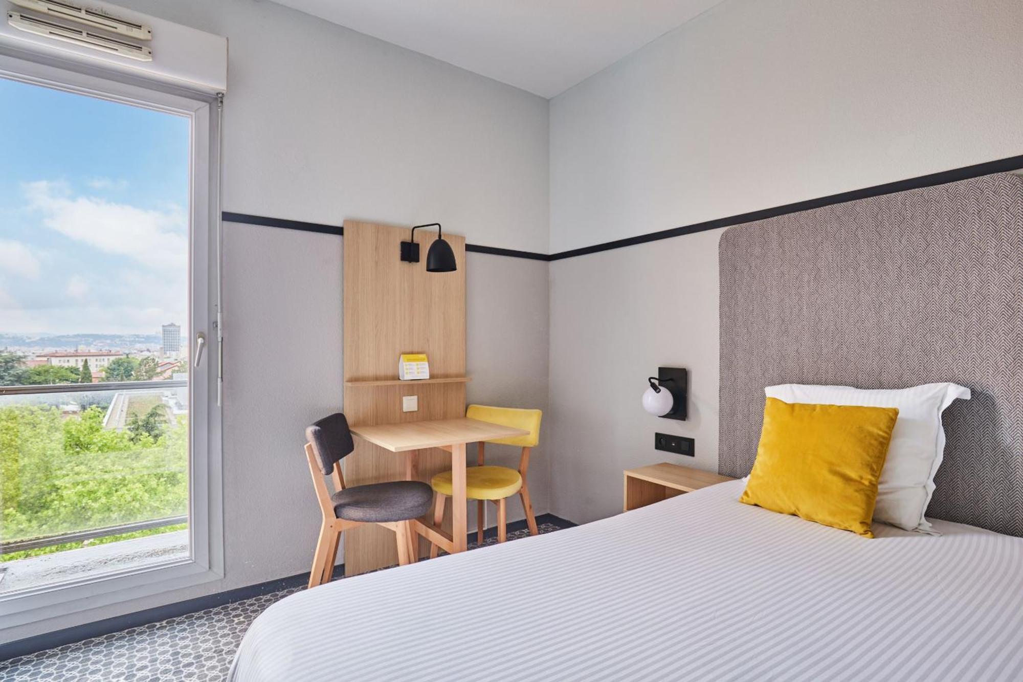 Appart'Hotel Odalys City - Bioparc Lyon Est Экстерьер фото