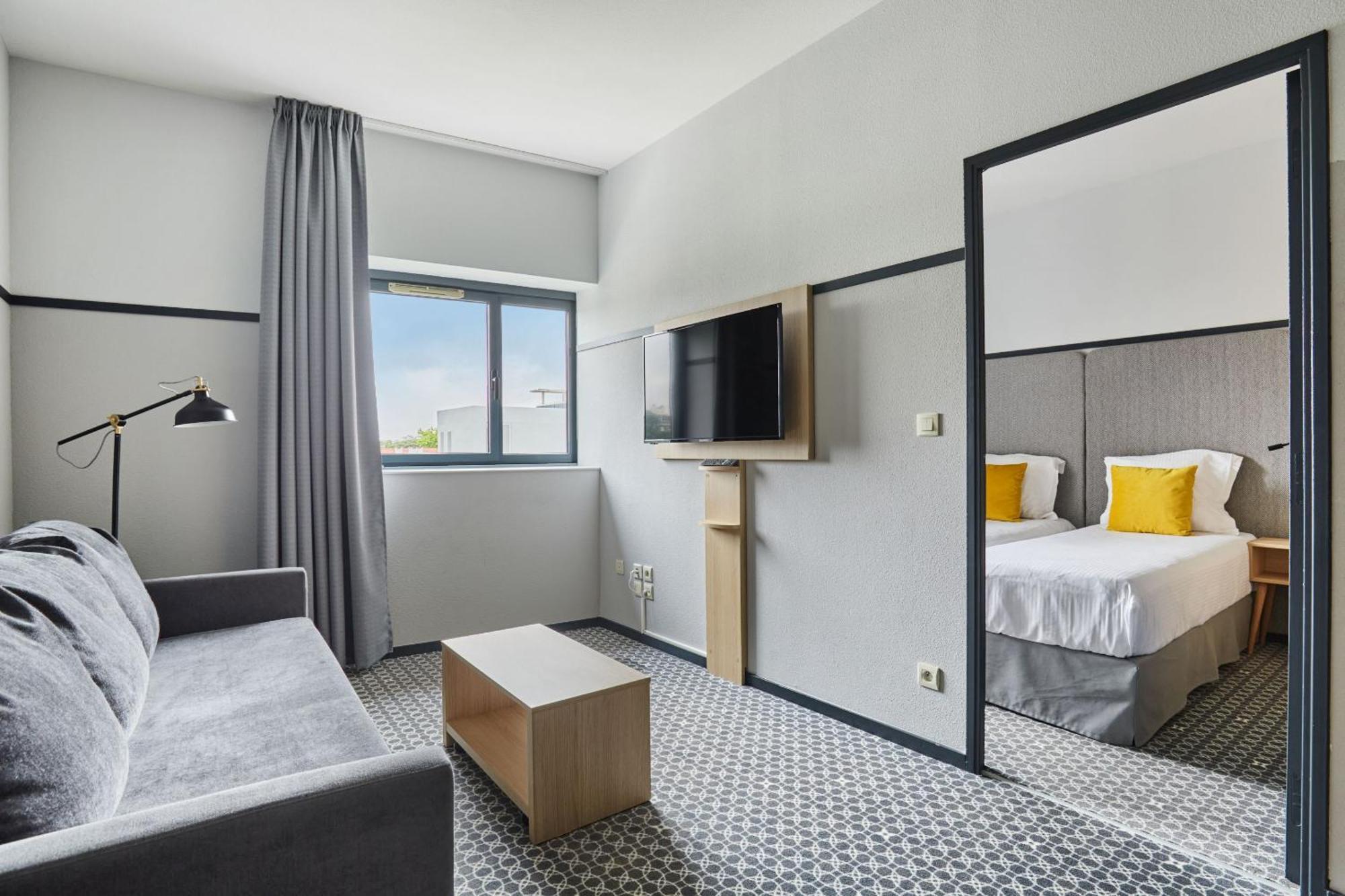 Appart'Hotel Odalys City - Bioparc Lyon Est Экстерьер фото